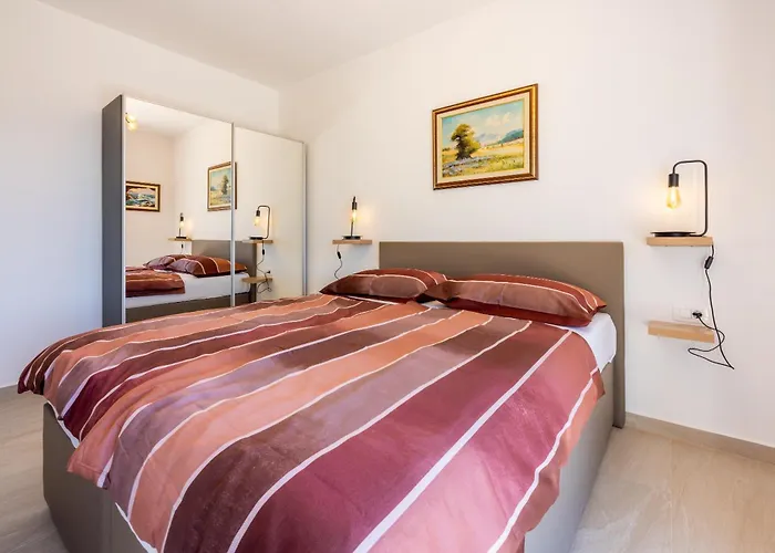 Domino R ゲストハウス