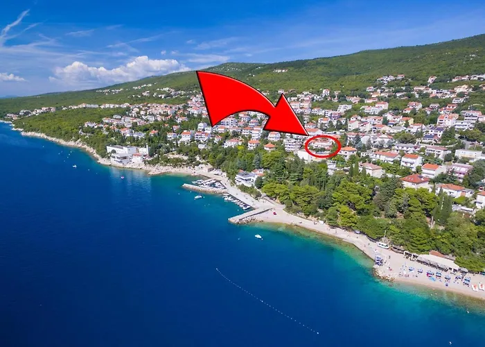 Domino R Πανσιόν Dramalj